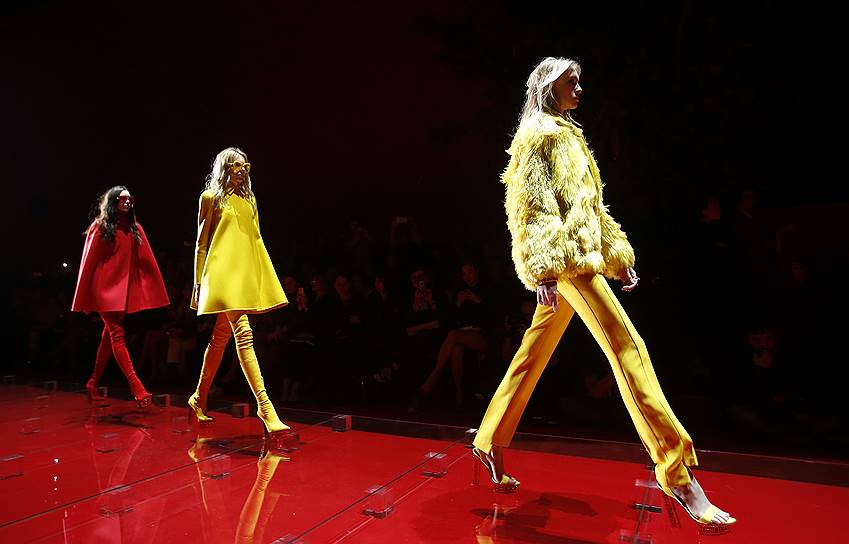 Versace Autumn/Winter 2015/16