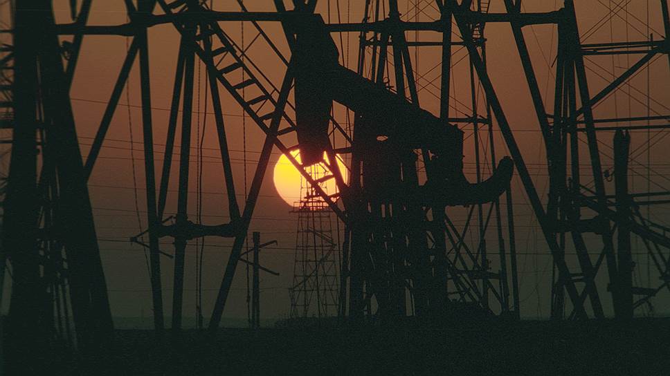 Нефть вернулась к уровню ниже $60 за баррель 