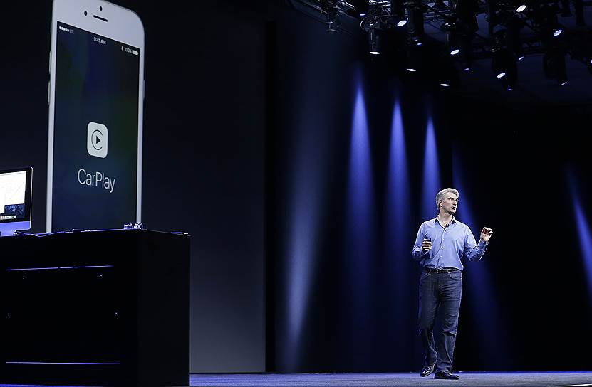 Также во время презентации было заявлено о появлении платежной системы Apple Pay в Великобритании, появлении маршрутов общественного транспорта в Apple Maps