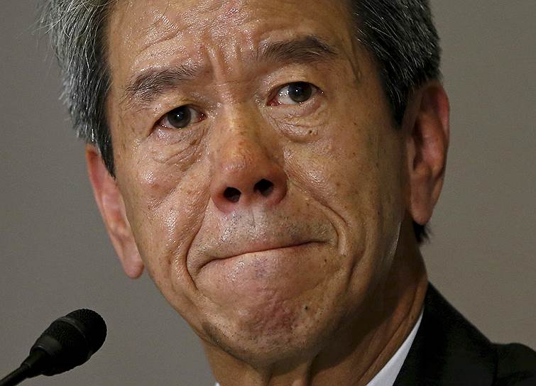 Генеральный директор и президент Toshiba Хисао Танака  