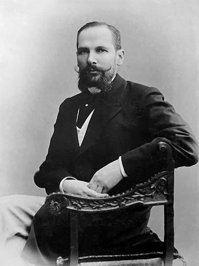   С 1889 по 1902 год Столыпин был уездным предводителем дворянства в городе Ковно (Литва), где активно занимался просвещением и образованием крестьян, изучением и улучшением их быта. За 13 лет службы он получил необходимые знания и опыт в управлении сельским хозяйством. Действия чиновника заметил министр внутренних дел Вячеслав Плеве, после чего Столыпин был назначен губернатором Гродно. Там у него возникли первые противоречия с помещиками из-за стремлений к обучению крестьян 