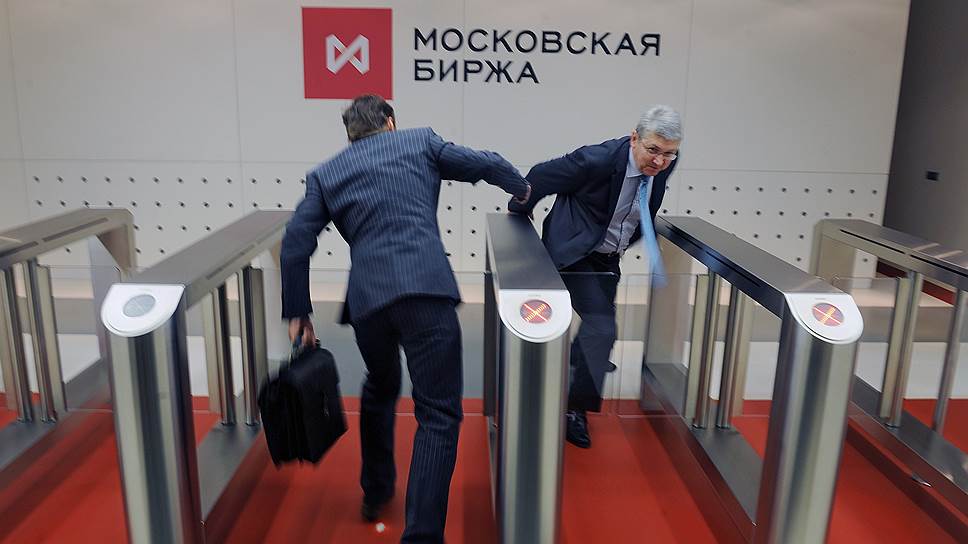 Московская биржа продвинулась на Восток