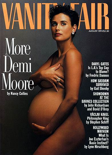 Энни Лейбовитц. Обложка журнала Vanity Fair. Август 1991 У цензоров в области СМИ, по крайней мере, на Западе, очень интересная работа. Если они видят обложку с обнаженной женщиной, им надо подсчитать, какой процент от общей площади груди виден на снимке. Недопустимым в Великобритании и США считается примерно одна шестая. Знаменитая обложка с беременной Деми Мур тоже подверглась цензуре, но теперь стала классикой