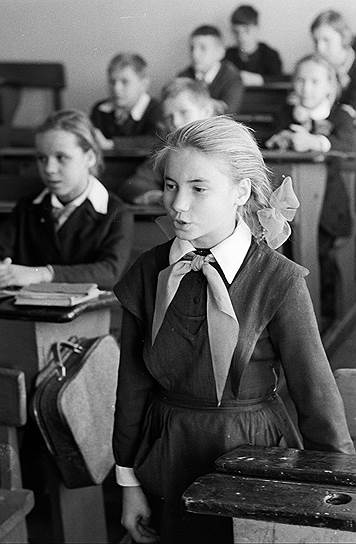 1966 год. Школьница Наташа Критская играет в Ивановском народном театре юного зрителя 