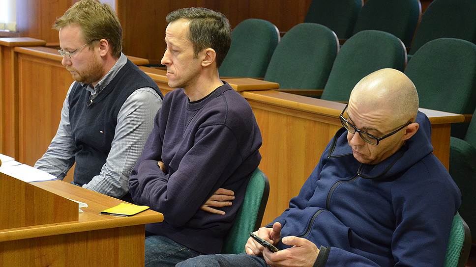 Участники группы "Кровосток" в Ярославском областном суде