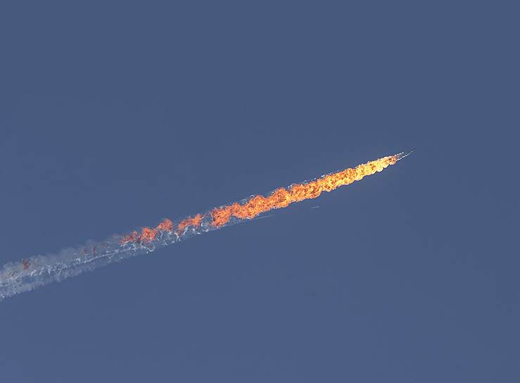 24 ноября. Крушение Су-24 в Сирии после атаки турецким F-16 