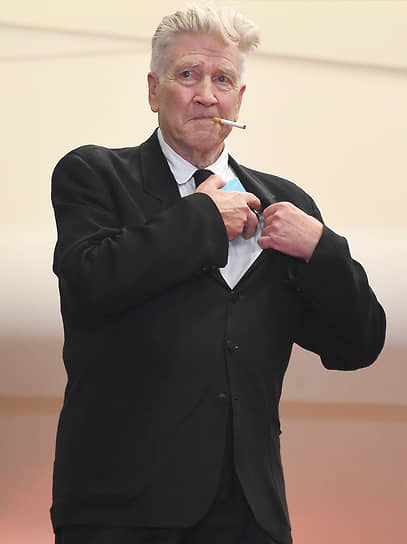 В 2017 году режиссер объявил о своем уходе из кино. В 2020-м стало известно, что Дэвид Линч работает над новым сериалом для Netflix, но его съемки пришлось отменить из-за коронавируса 