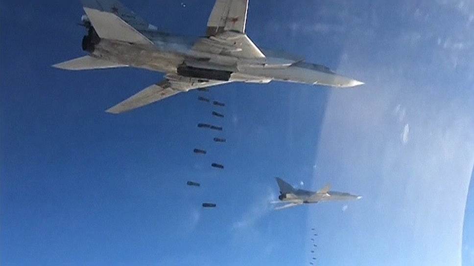 Сверхзвуковые бомбардировщики Ту-22М3 в небе над Сирией