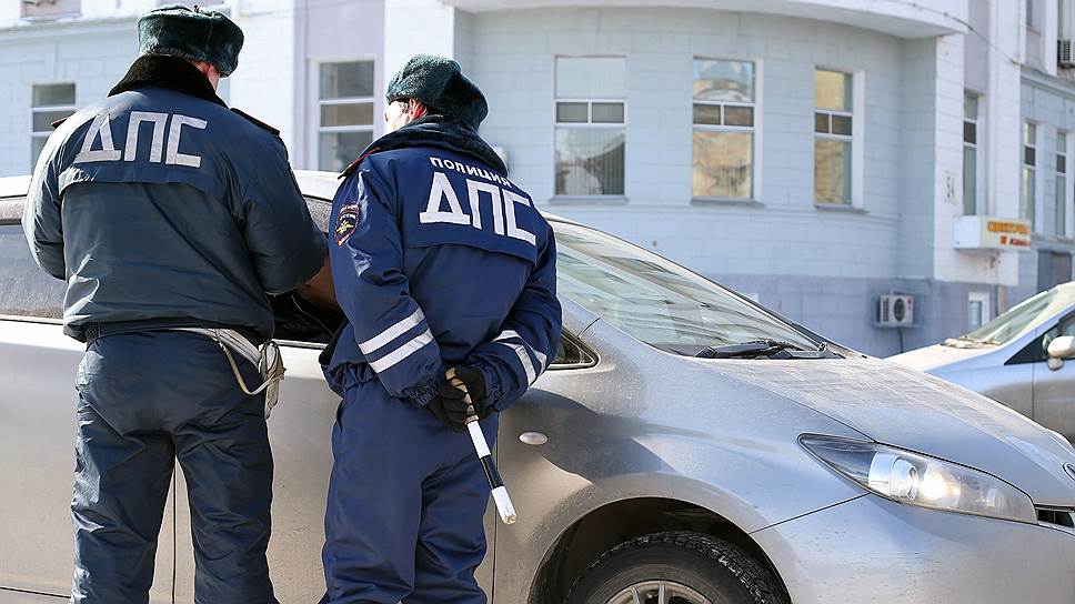 Водителей обяжут сдавать анализы мочи и крови 