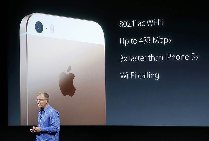 Вице-президент компании Apple Грег Джозвяк 