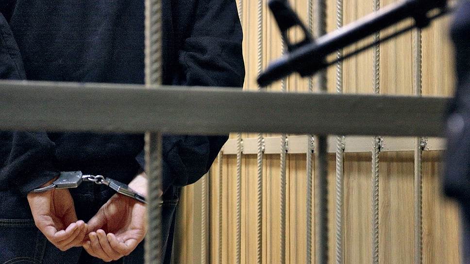 Почему в расследовании дела о нападении коллекторов на семью должницы под Новосибирском произошел неожиданный поворот 