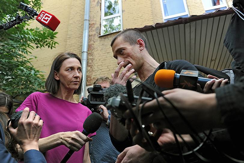 Художник Петр Павленский  