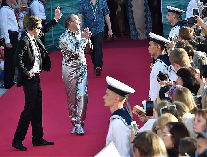 Слева направо: режиссер Роман Артемьев и актер Александр Числов