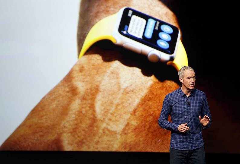 Главный операционный директор Apple Джефф Уильямс представляет Apple Watch