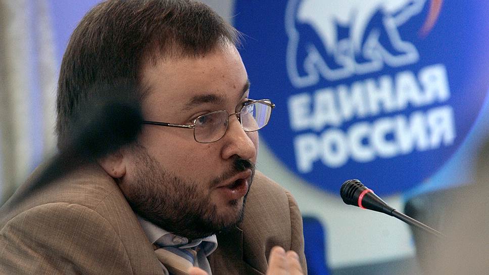 Политолог Михаил Виноградов 