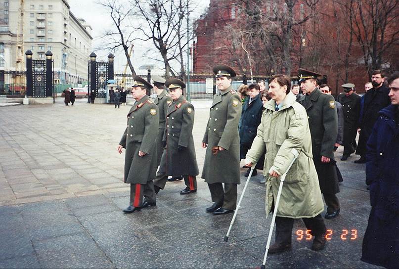Сергей Трахиров, вернувшийся с войны инвалидом, пользовался поддержкой военных 