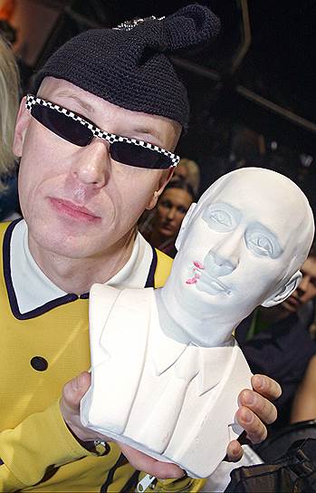 Дизайнер Андрей Бартенев