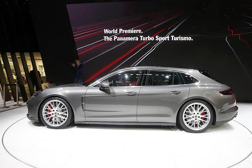 Porsche Panamera Turbo Sport Turismo