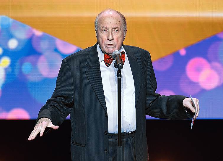 Актёр Сергей Юрский во время церемонии 