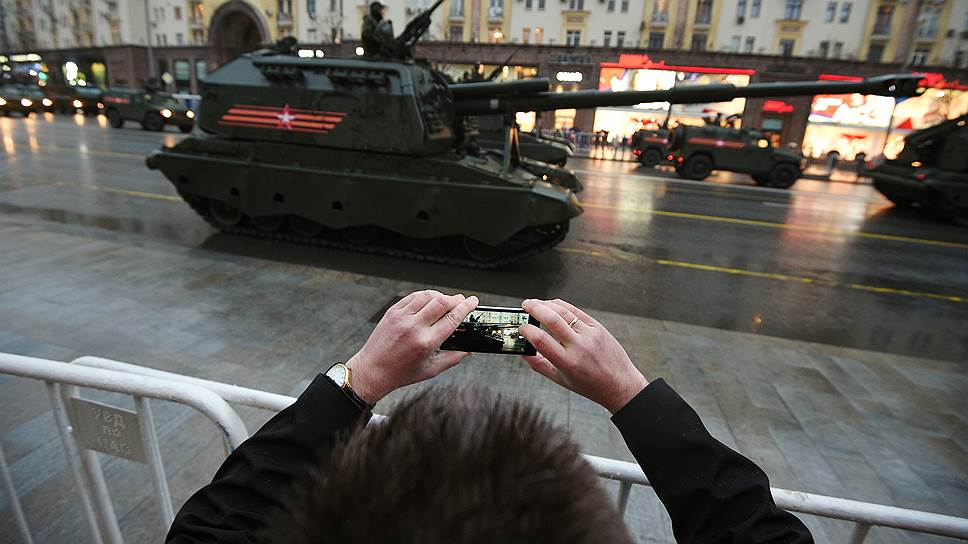 Какие улицы перекроют в Москве 9 мая 
