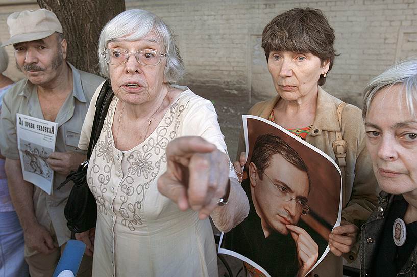 «Думаю, я стала правозащитником потому, что увидела, на что люди способны ради победы в войне и как потом этих людей втаптывали в грязь»
