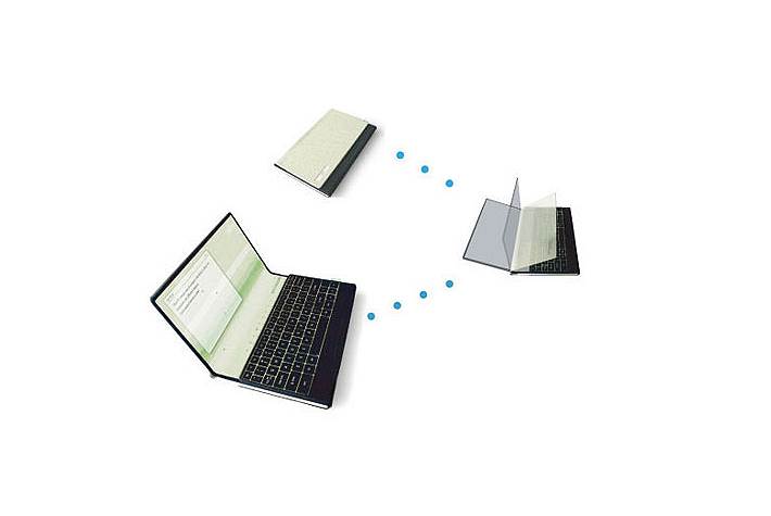 Концептуальный ноутбук производства Fujitsu сделан с применением электронной бумаги, ткани и может складываться. Электронная бумага характеризуется малым энергопотреблением, немного весит и имеет небольшую толщину
