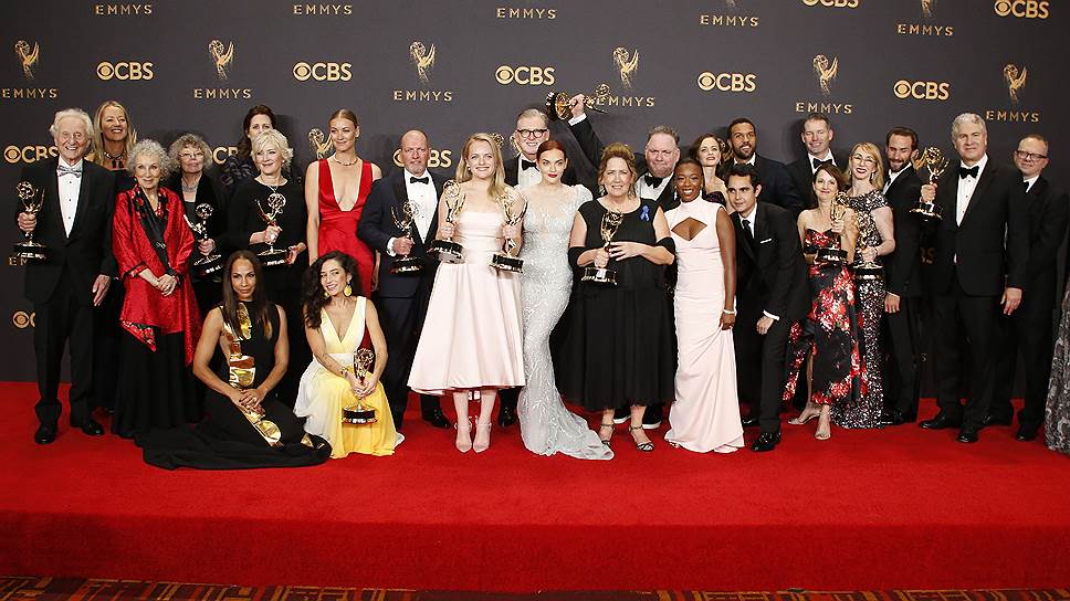 Актеры и съемочная группа сериала «Рассказ служанки»