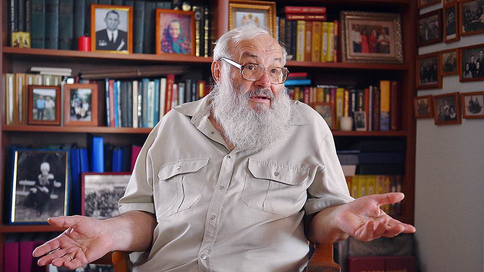 Бывший казачий атаман Владимир Громов — сейчас писатель и историк 