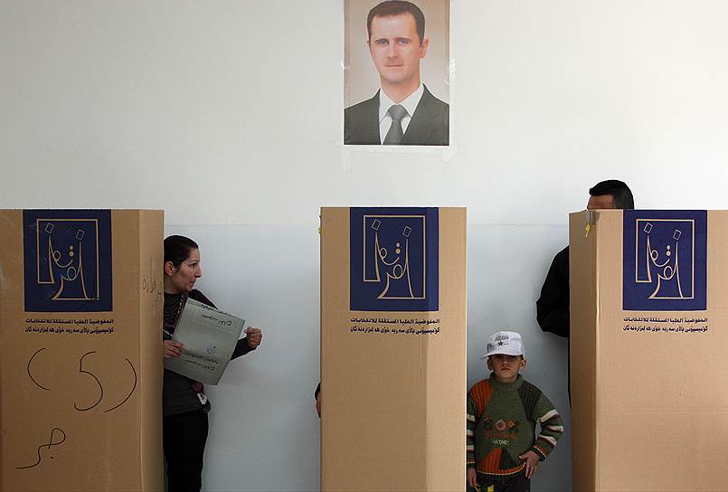 Иракские беженцы  в Сирии голосуют на парламентских выборах, 2010 год 