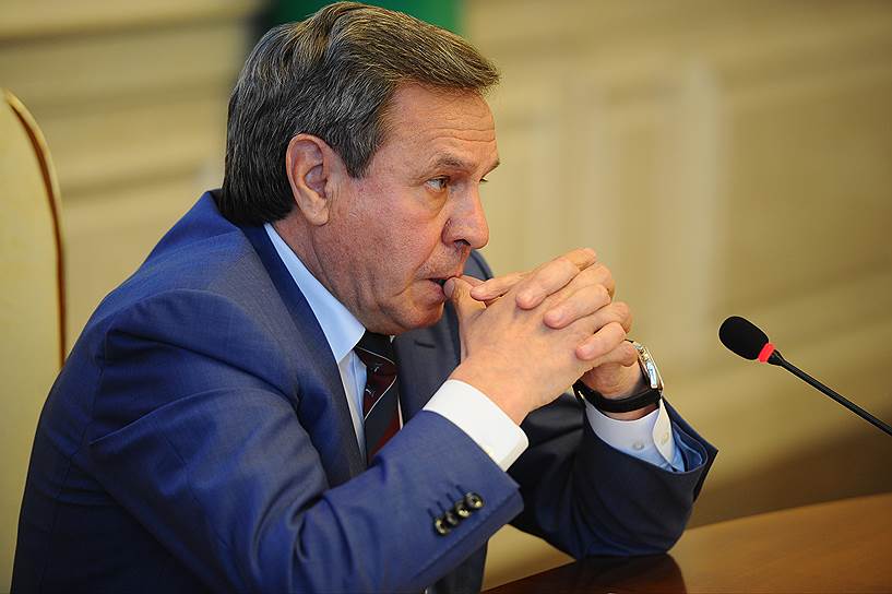 6 октября президент России Владимир Путин освободил от должности губернатора Новосибирской области Владимира Городецкого, который возглавлял регион с 24 сентября 2014 года