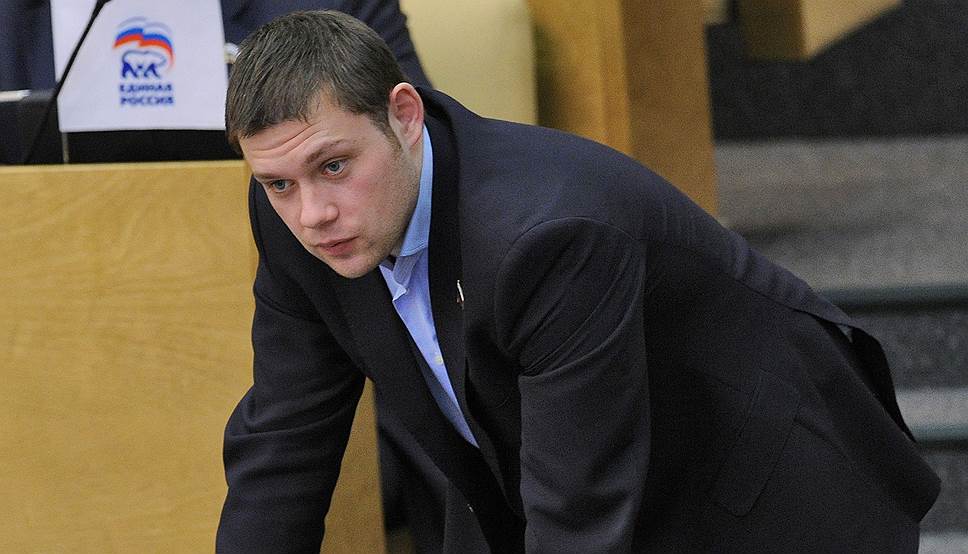 13 февраля 2012 года бывший глава КС МГЕР Тимур Прокопенко стал заместителем начальника управления президента РФ по внутренней политике (УВП). На эту работу он перешел из Госдумы VI созыва, куда избрался 4 декабря 2011 года