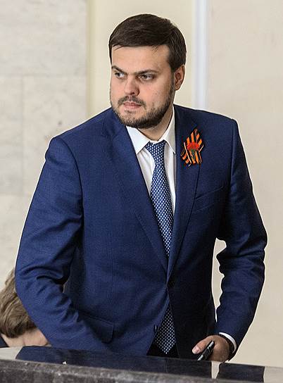 Артем Туров, еще один бывший сопредседатель координационного совета МГЕР, в 2016 году был избран депутатом Госдумы. Является членом комитета ГД по делам СНГ, евразийской интеграции и связям с соотечественниками