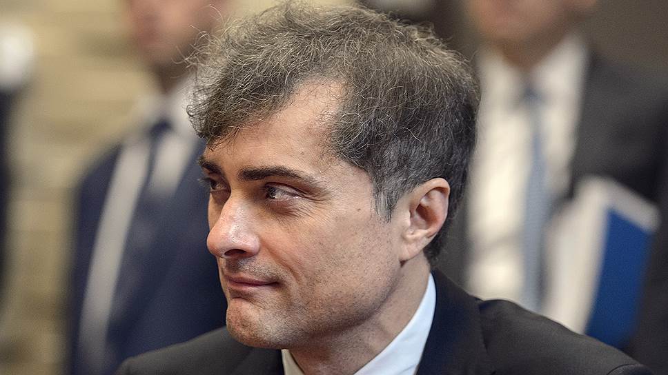 Помощник президента России Владислав Сурков