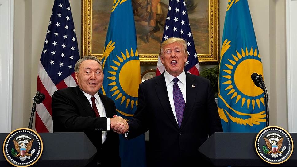 Президенты Казахстана и США Нурсултан Назарбаев (слева) и Дональд Трамп 