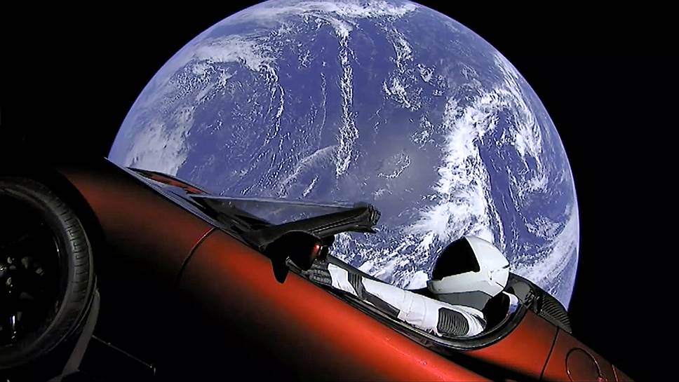 Запуск ракеты-носителя Falcon Heavy состоялся 6 февраля в 23:45 по московскому времени. В ее грузовом отсеке находился личный кабриолет Илона Маска Tesla Roadster