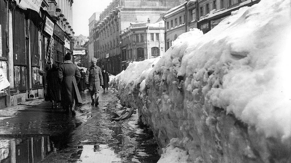 Сугробы и их уборка нетрудовыми элементами в Москве, 1918–1919 годы 