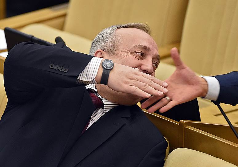 Член Совета федерации (СФ), первый зампред комитета СФ по обороне Франц Клинцевич