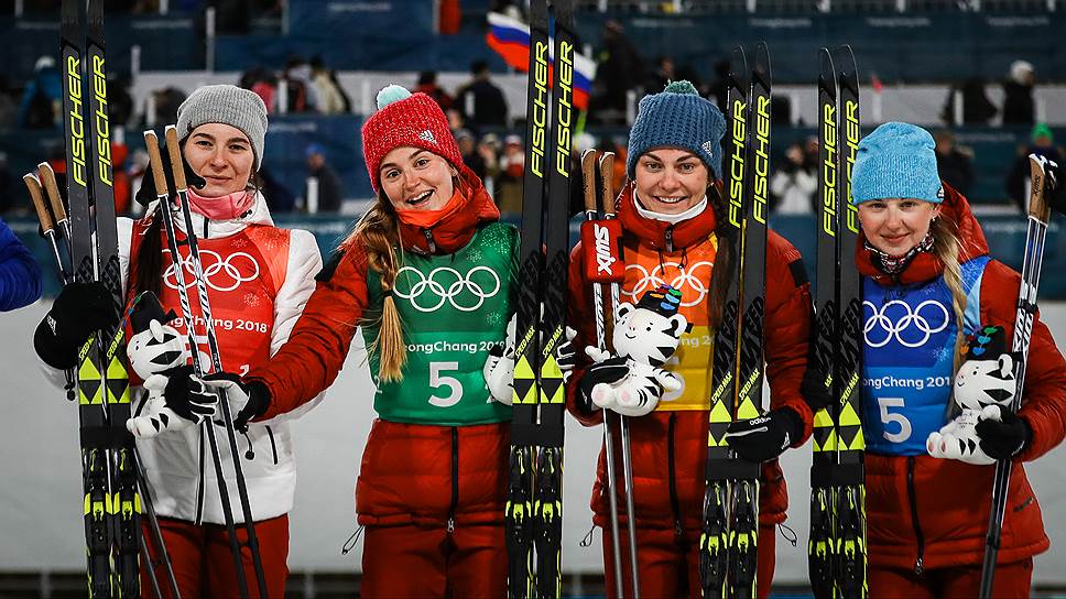 Бронза. Наталья Непряева, Юлия Белорукова, Анастасия Седова и Анна Нечаевская (лыжные гонки, эстафета 4x5 км.)