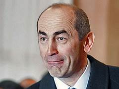 Роберт  Кочарян