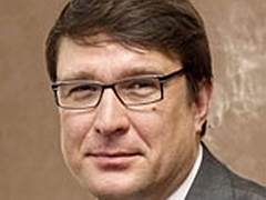 Петр  Лазарев