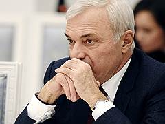 Виктор  Рашников