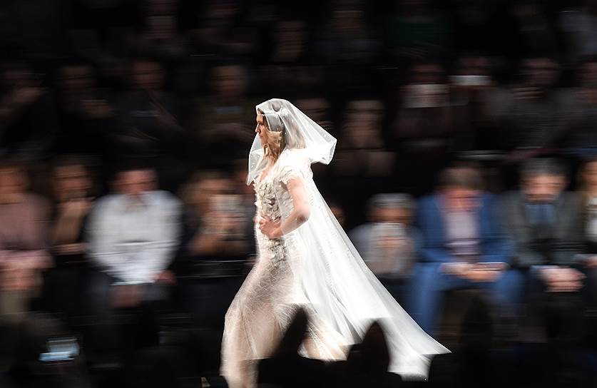 Показ коллекции Надежды Юсуповой в рамках Недели моды Mercedes-Benz Fashion Week Russia (сезон осень-зима 2018-2019)