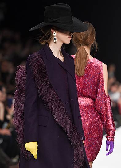 Показ коллекции Александра Рогова в рамках Недели моды Mercedes-Benz Fashion Week Russia (сезон осень-зима 2018-2019)