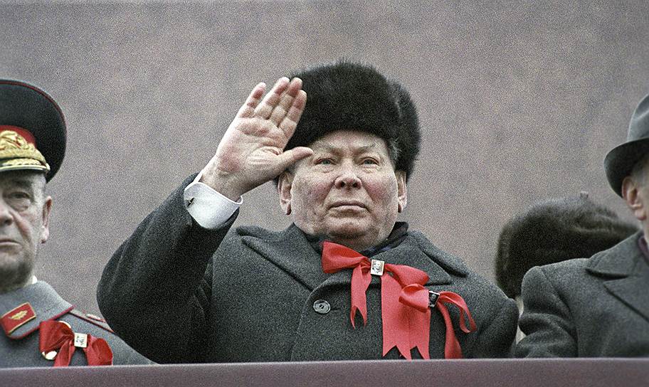 , генеральный секретарь ЦК КПСС (1984 - 1985).   на посту 
