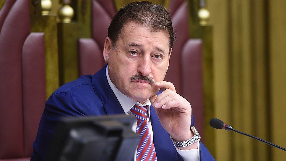 Алханов Алу Дадашевич