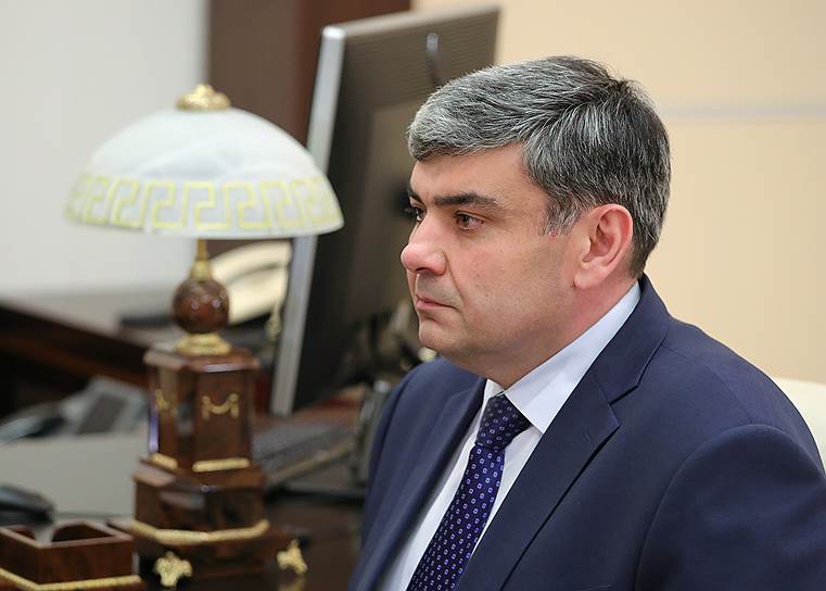 Временно исполняющим обязанности главы Кабардино-Балкарии назначен его однофамилец Казбек Коков