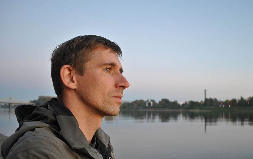 6 мая 2016 года Заволжский райсуд Твери приговорил инженера Андрея Бубеева к двум годам и трем месяцам колонии по трем уголовным делам, два из которых — за публикацию картинок и записей о событиях на Украине. Мужчина обвинялся в призывах к экстремизму и деятельности, направленной на нарушение территориальной целостности РФ 