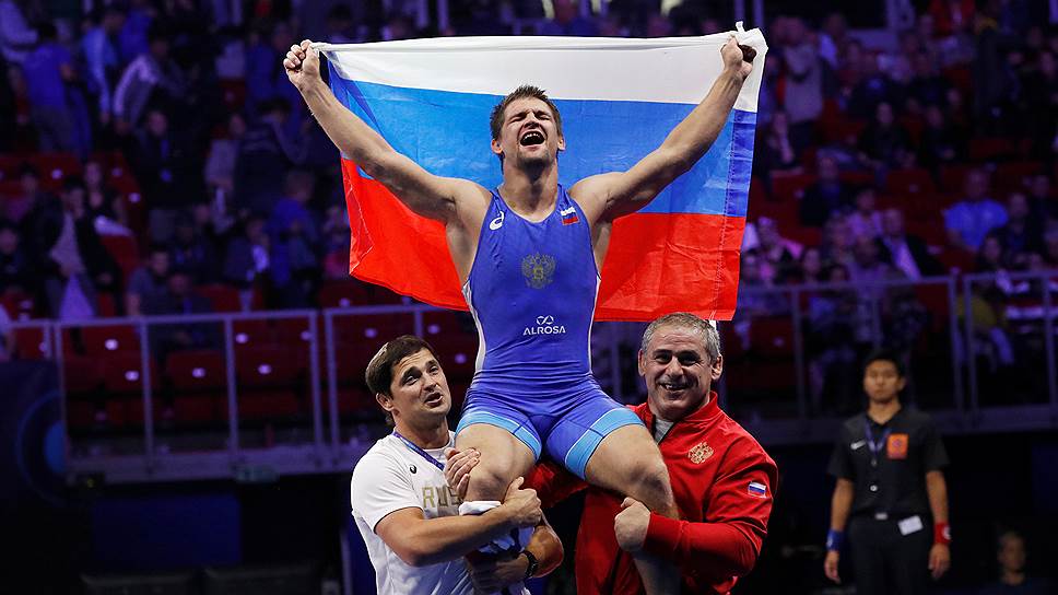 Чемпионат сенсаций и рекордов 