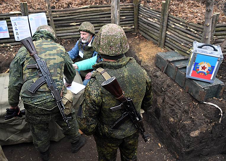 По данным ЦИК ДНР, за выборами в республике будут следить около 50 наблюдателей из 14 стран мира 