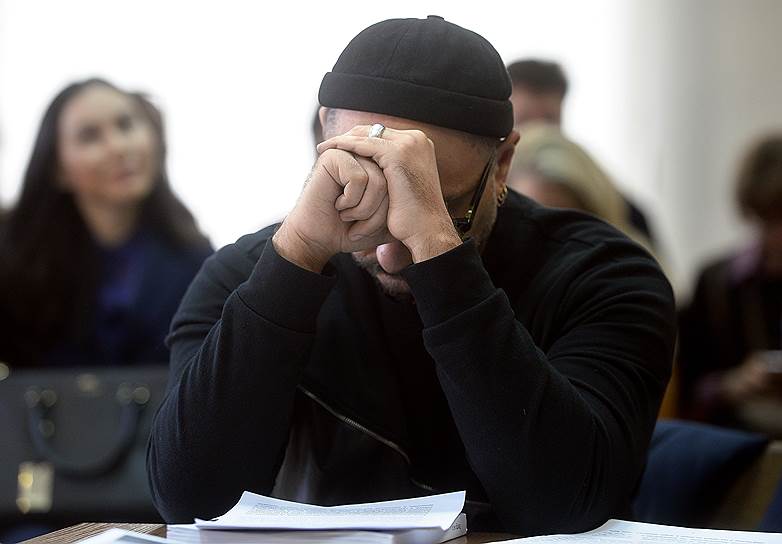Дело «Седьмой студии». По версии следствия, в 2011-2014 годах руководством компании были похищены бюджетные средства в размере около 200 млн руб. В Мещанском суде Москвы начались слушания по делу. Заметность: 2 922,29 На фото: режиссер Кирилл Серебренников
